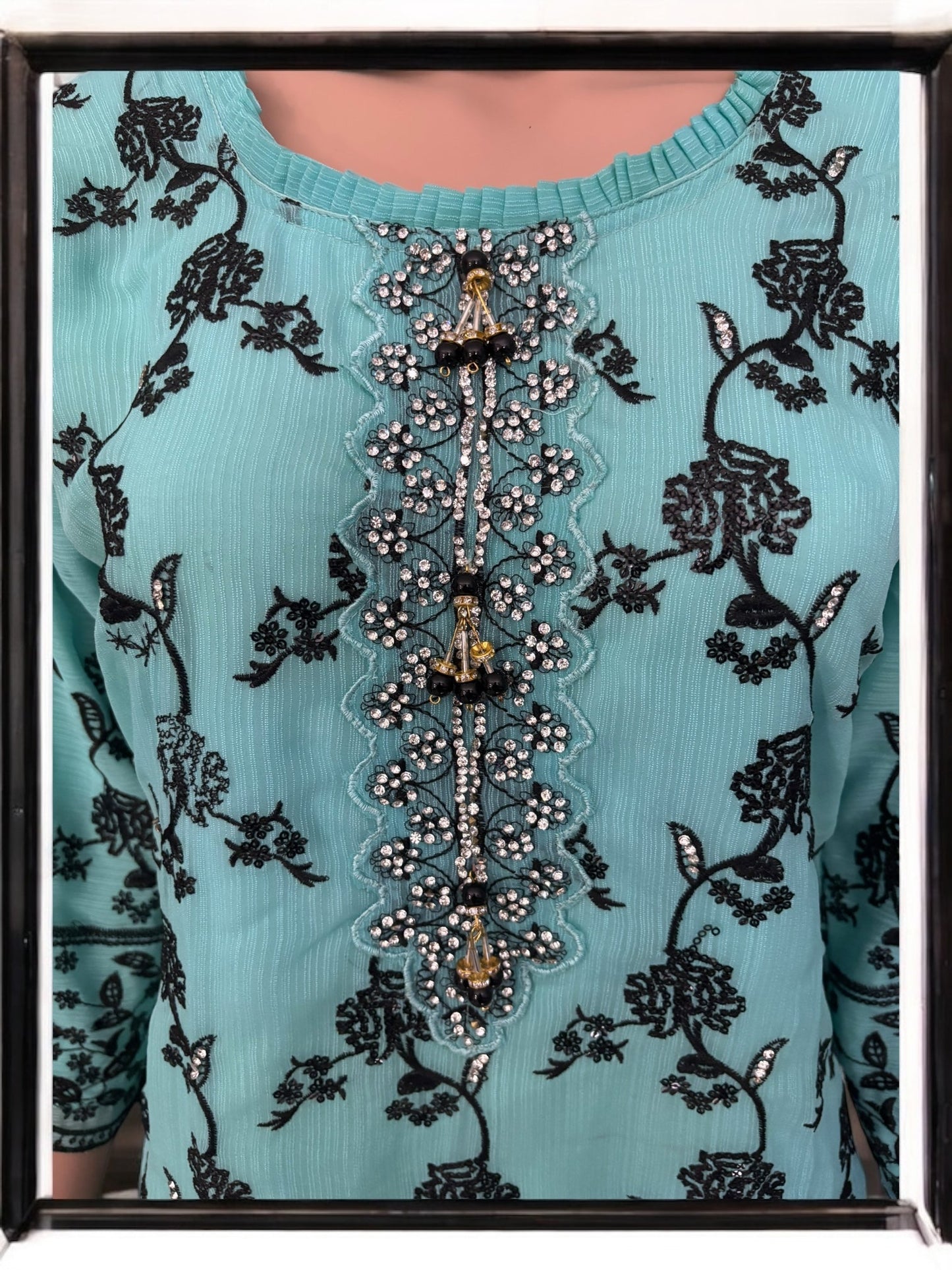 TRADITIONAL DESIGNER SALWAR KAMEEZ SUIT - ETHNIC WEAR FOR WOMEN - 214