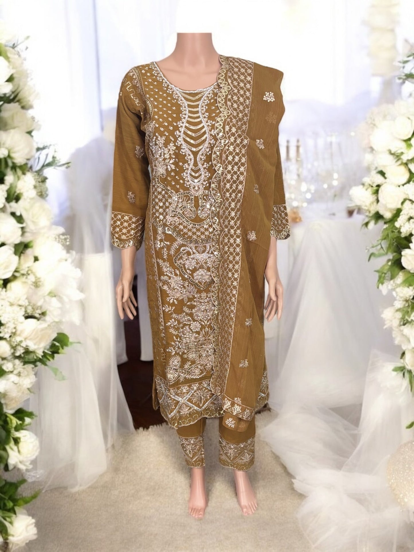 TRADITIONAL DESIGNER SALWAR KAMEEZ SUIT - ETHNIC WEAR FOR WOMEN - 215