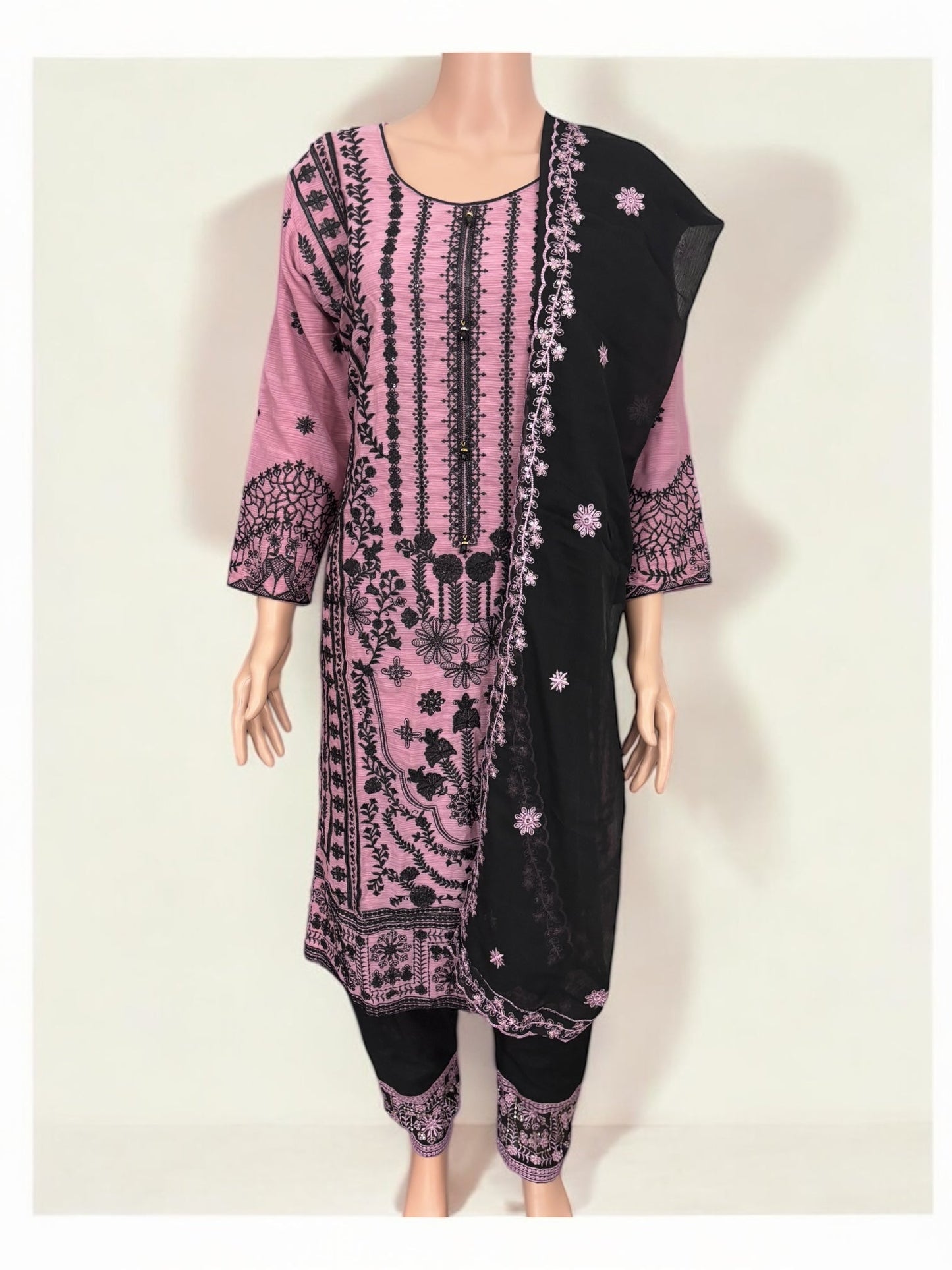 TRADITIONAL DESIGNER SALWAR KAMEEZ SUIT - ETHNIC WEAR FOR WOMEN - 220