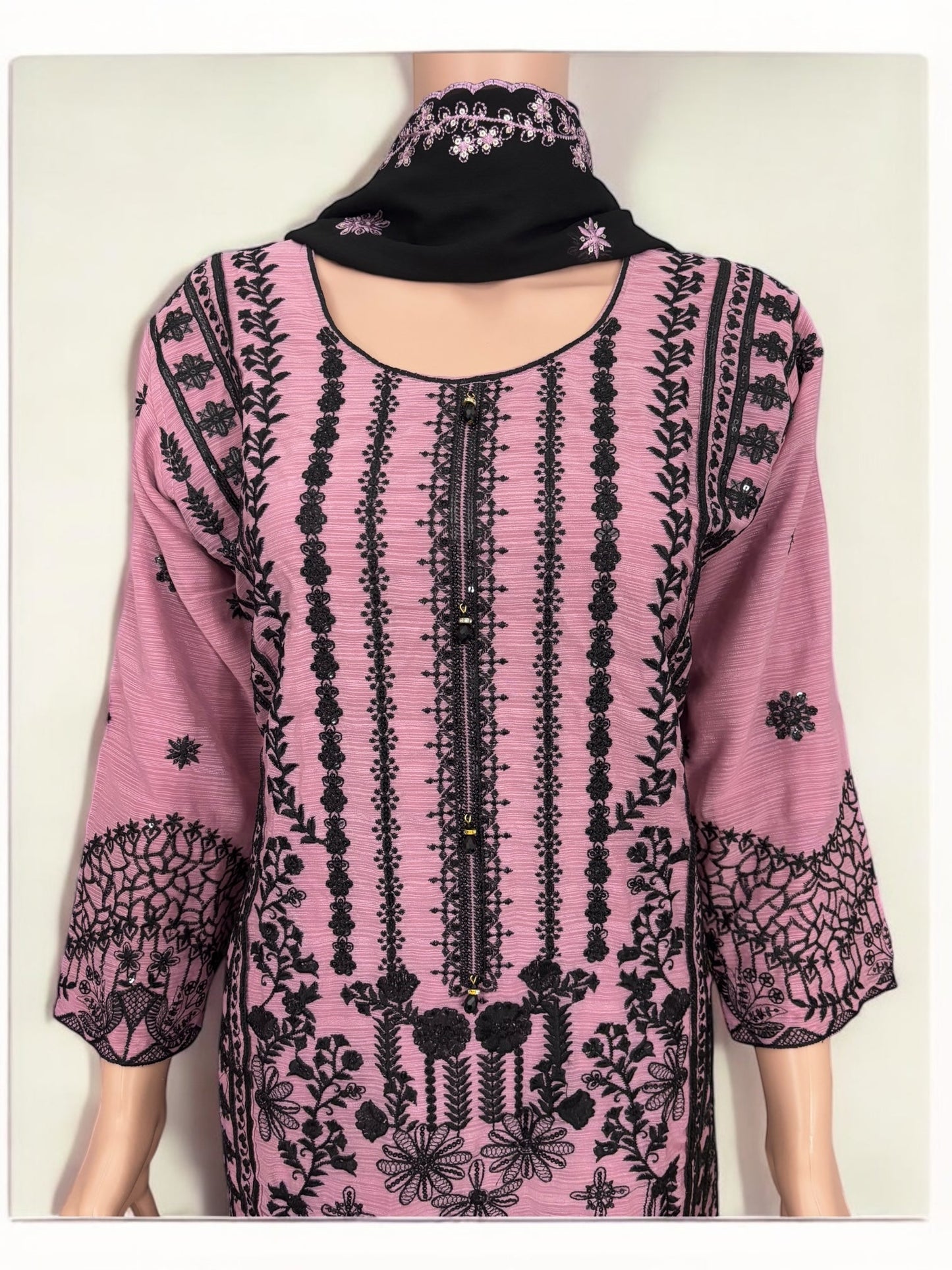 TRADITIONAL DESIGNER SALWAR KAMEEZ SUIT - ETHNIC WEAR FOR WOMEN - 220