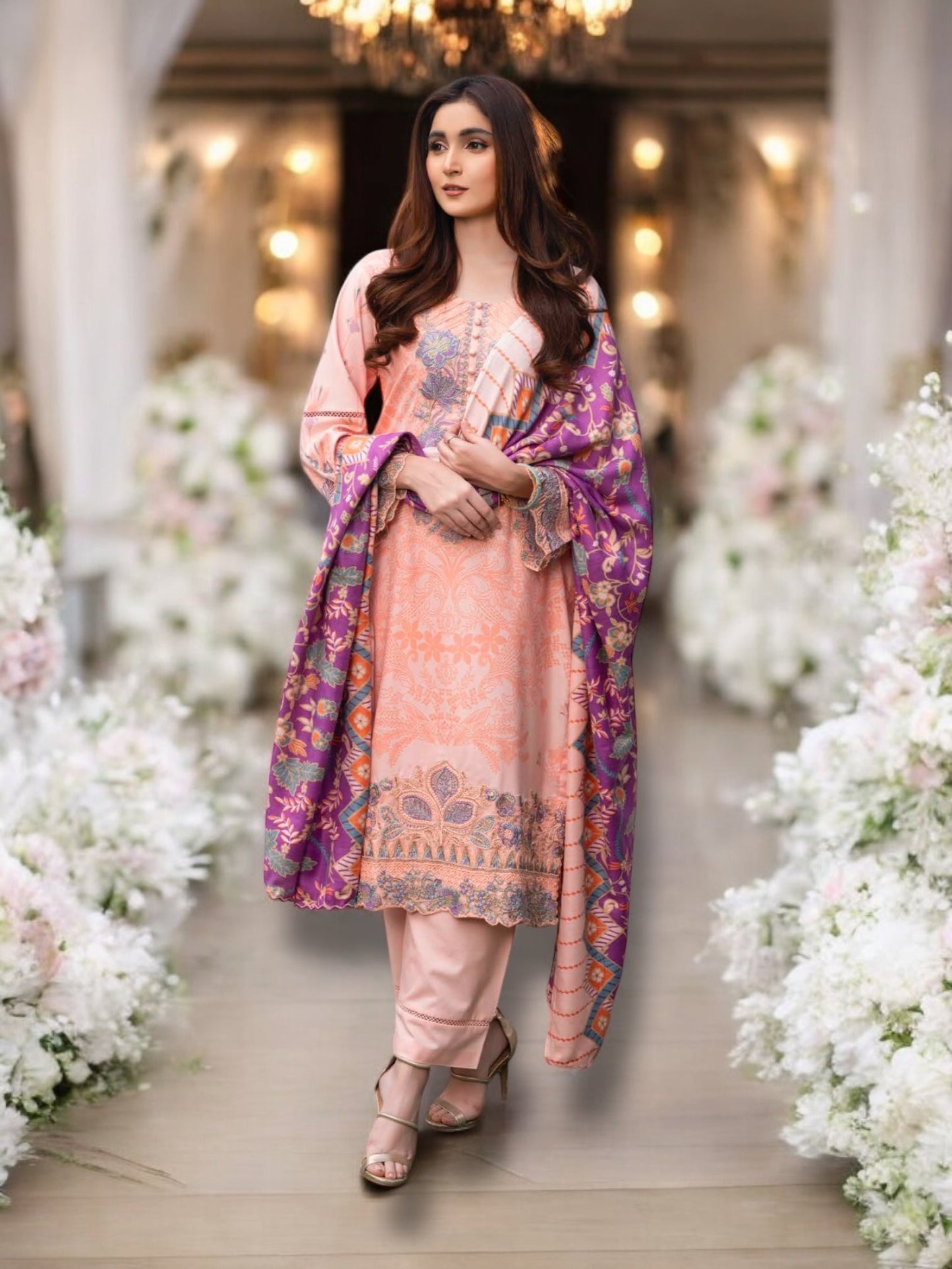 TRADITIONAL PAKISTANI SALWAR KAMEEZ – ETHNIC WEAR FOR WOMEN-06