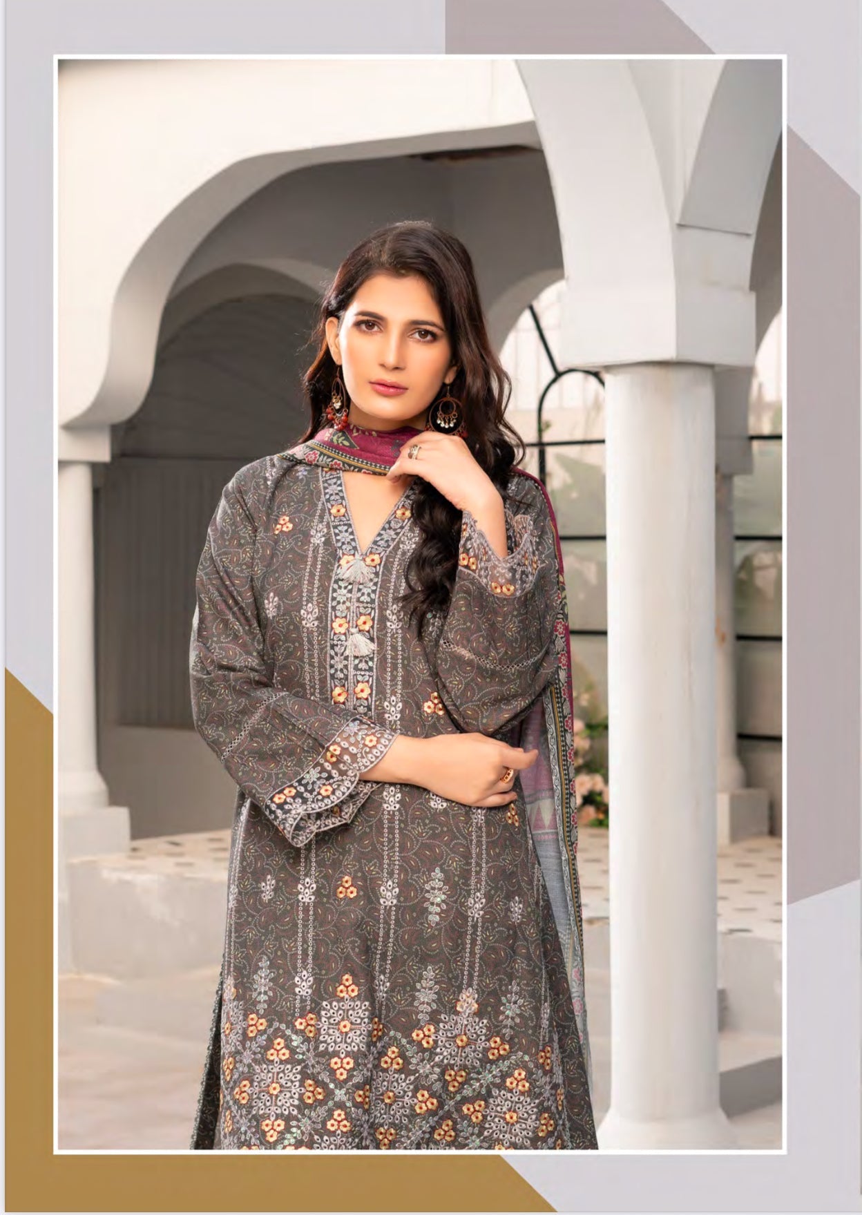TRADITIONAL PAKISTANI SALWAR KAMEEZ – ETHNIC WEAR FOR WOMEN-11