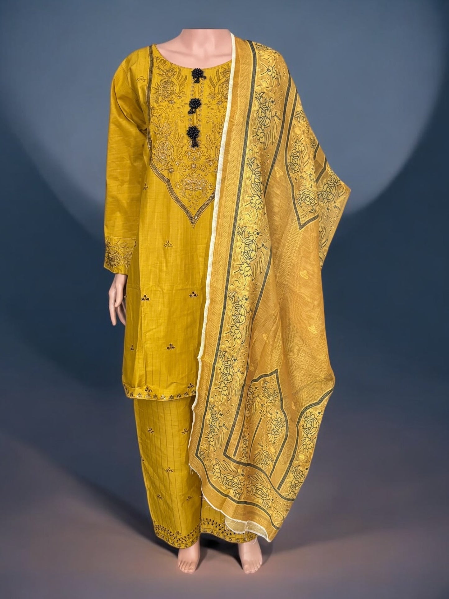 TRADITIONAL PAKISTANI SALWAR KAMEEZ – ETHNIC WEAR FOR WOMEN-279