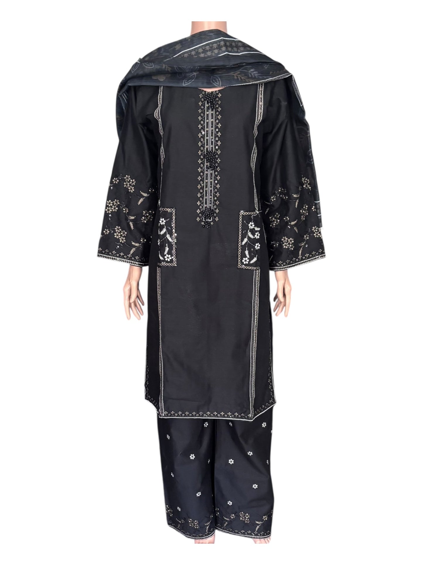 TRADITIONAL PAKISTANI SALWAR KAMEEZ – ETHNIC WEAR FOR WOMEN-282