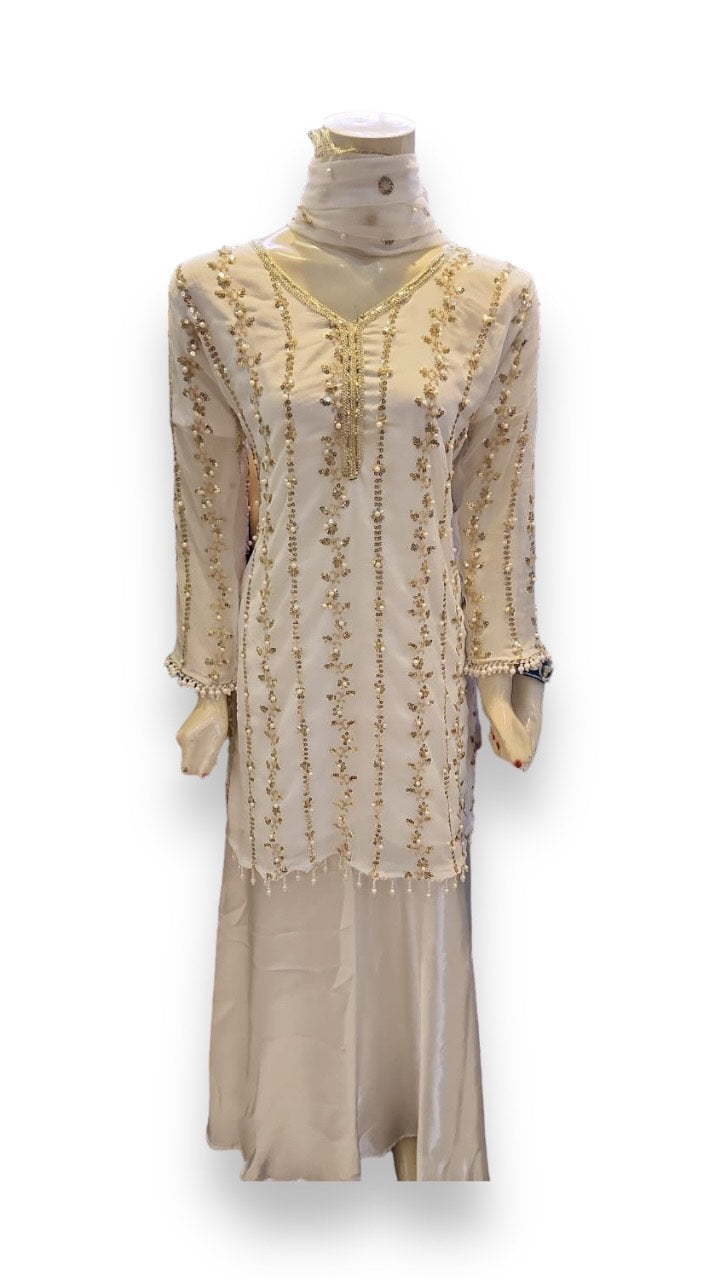 WHITE GREAT VALUE TRADITIONAL SALWAR KAMEEZ SUIT -ETHNIC WEAR FOR WOMEN-201