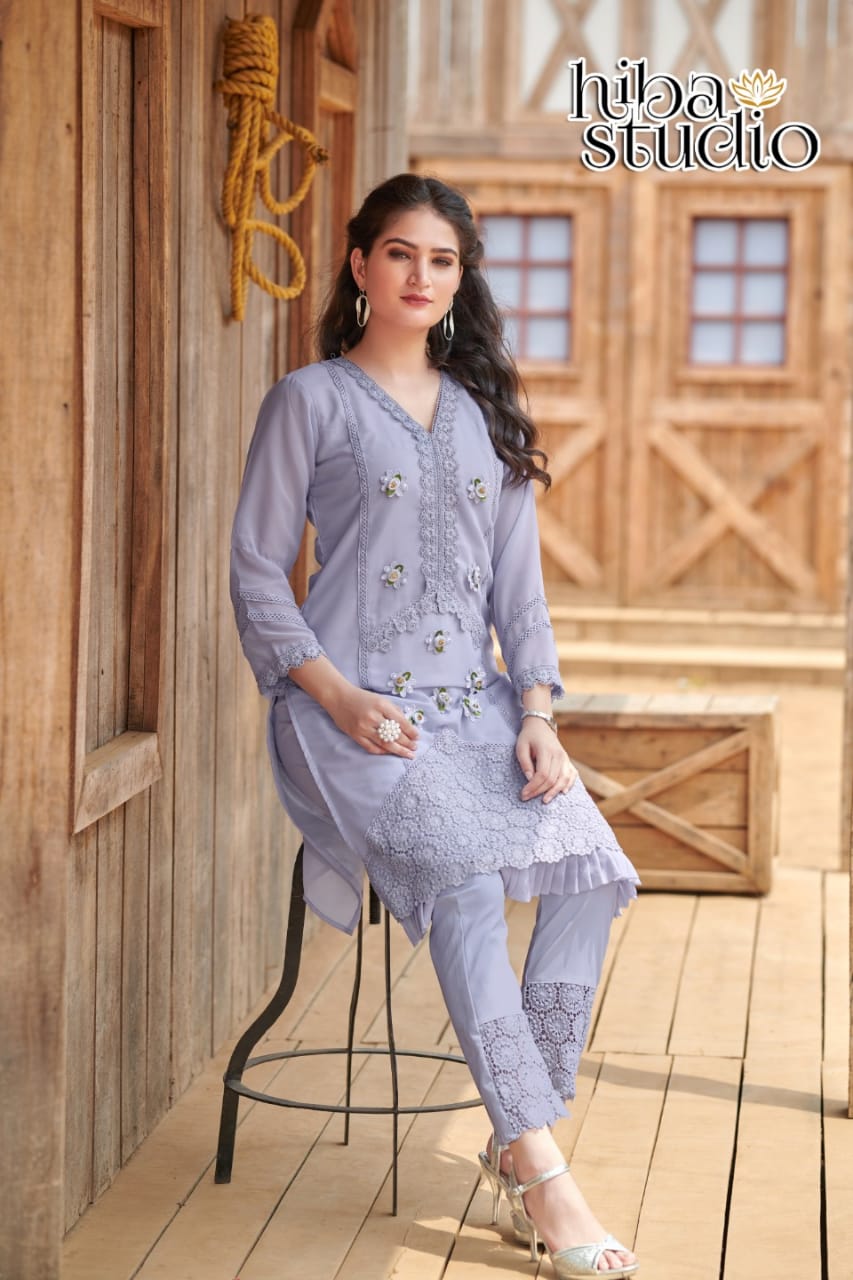 TRADITIONAL PARTY WEAR KURTI SET FOR A GLAMOROUS AFFAIR -ETHNIC WEAR FOR WOMEN