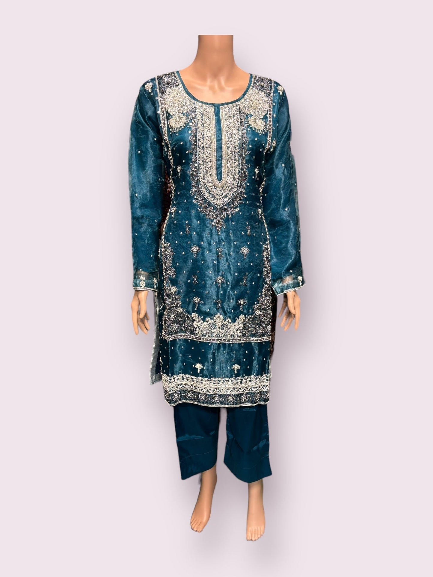 TRADITIONAL HANDWORK DESIGNER SALWAR KAMEEZ ENSEMBLE- ETHNIC WEAR FOR WOMEN-06