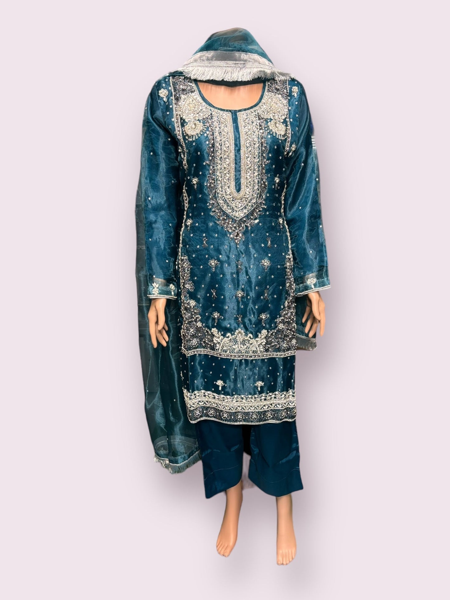 TRADITIONAL HANDWORK DESIGNER SALWAR KAMEEZ ENSEMBLE- ETHNIC WEAR FOR WOMEN-06