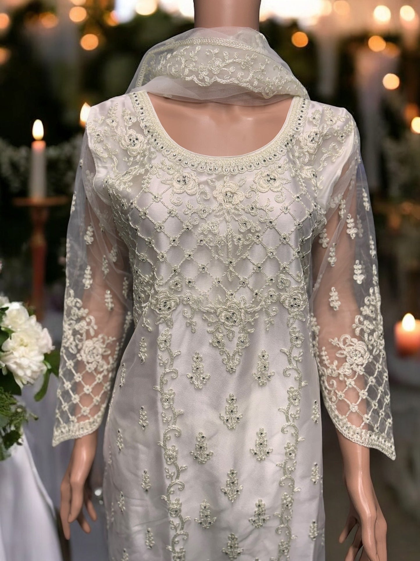 TRADITIONAL OFF WHITE DESIGNER SALWAR SUIT- ETHNIC WEAR FOR WOMEN