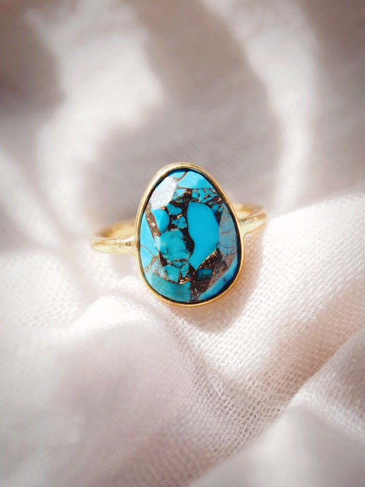 STATEMENT TURQUOISE RING - KAHIAU