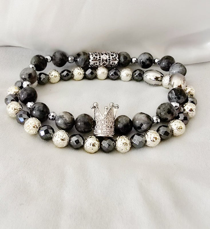 THE SILVER LARVIKITE CROWN SET