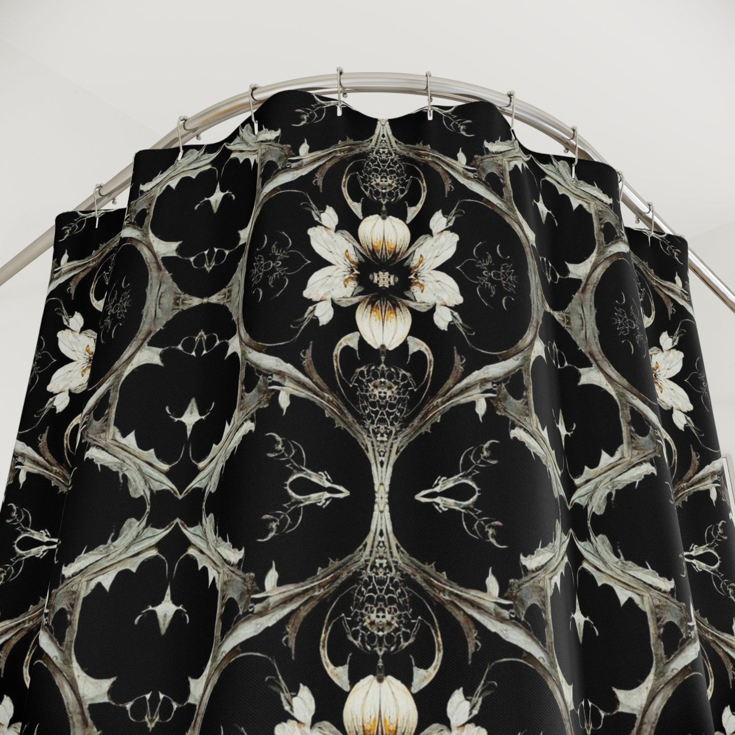 THORN GARDEN CLOTH SHOWER CURTAIN