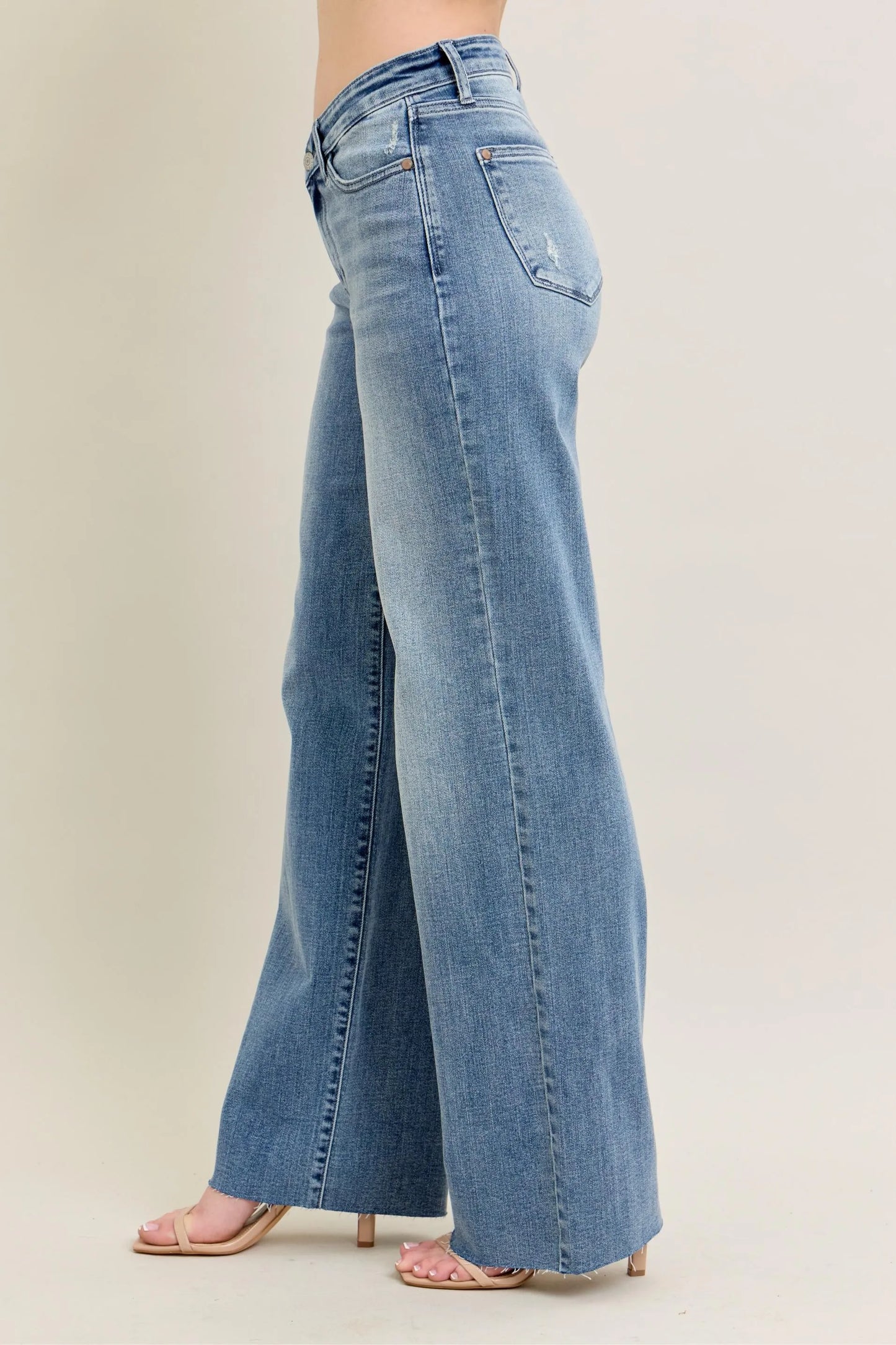 JUDY BLUE FULL SIZE V - FRONT BAGGY JEANS PLUS SIZE
