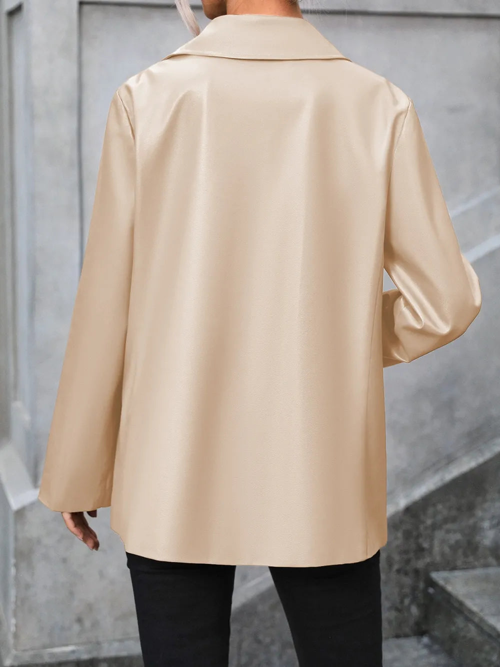 IVY LANE POCKETED BUTTON UP COLLARED NECK BLAZER