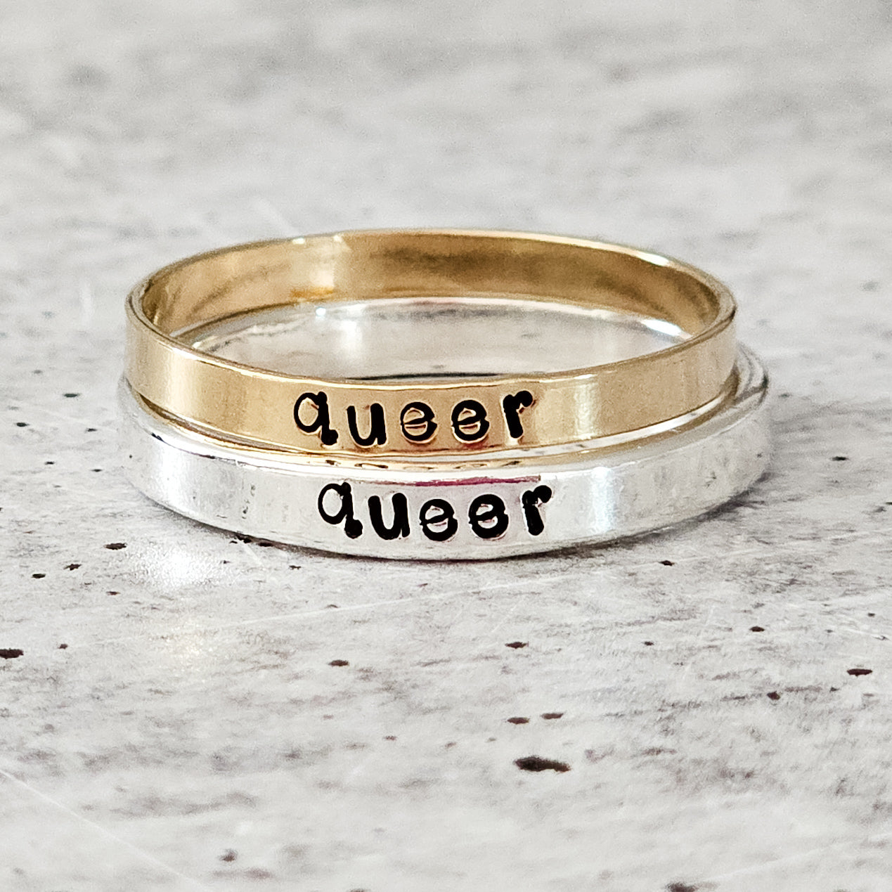 QUEER SKINNY BAND RING