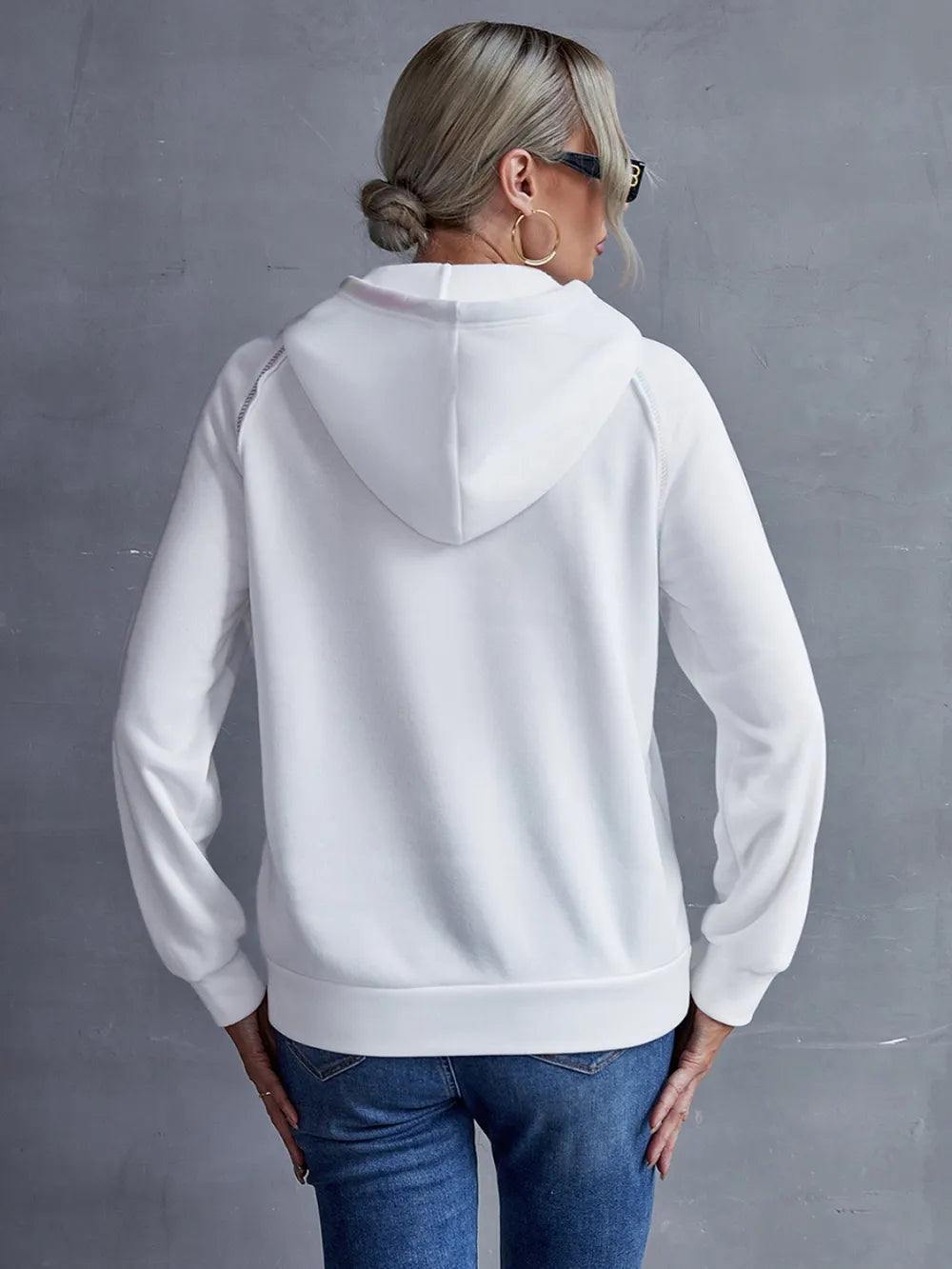 IVY LANE CONTRAST STITCHING DRAWSTRING RAGLAN SLEEVE HOODIE