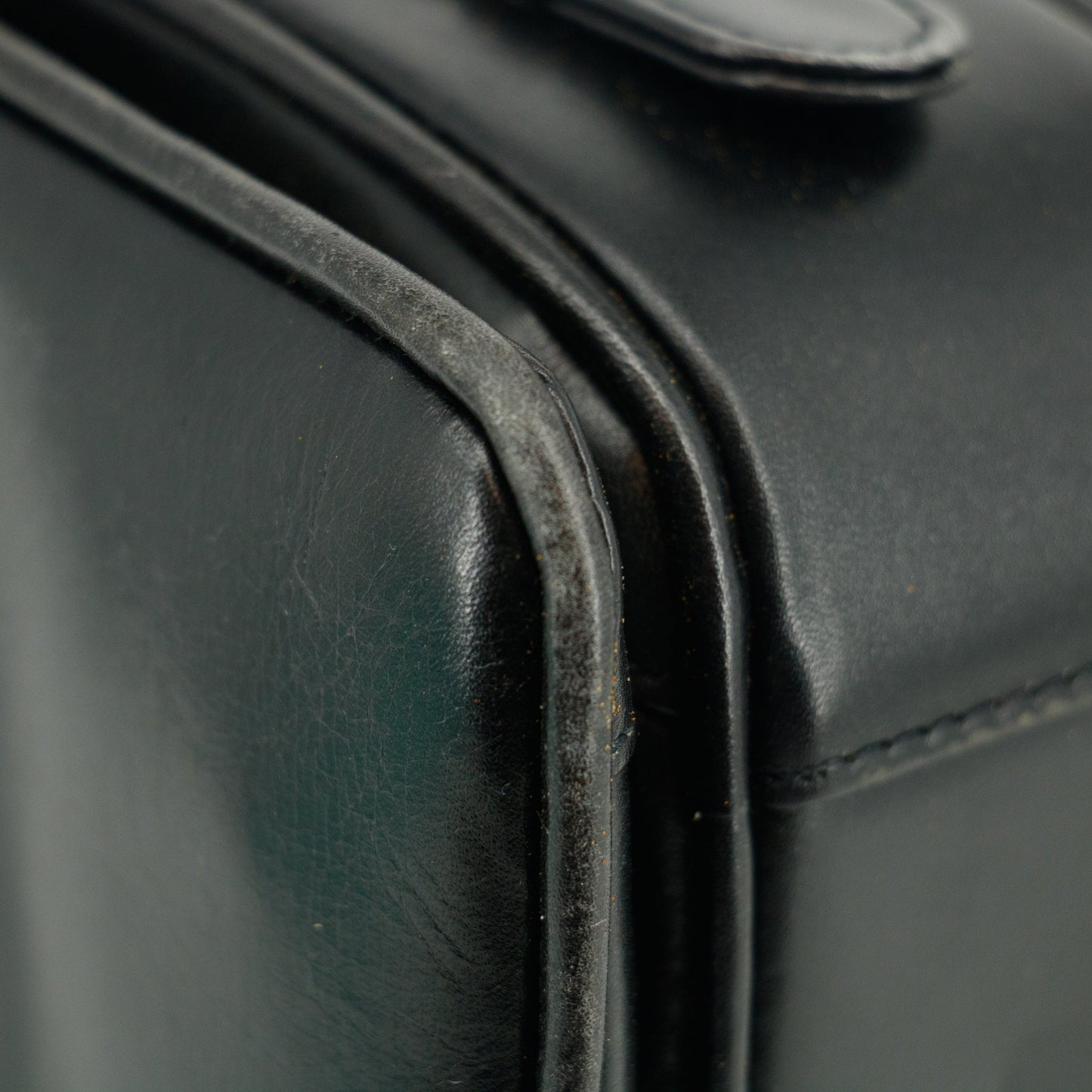 TIFFANY & CO. VINTAGE BLACK LEATHER HANDBAG #2861