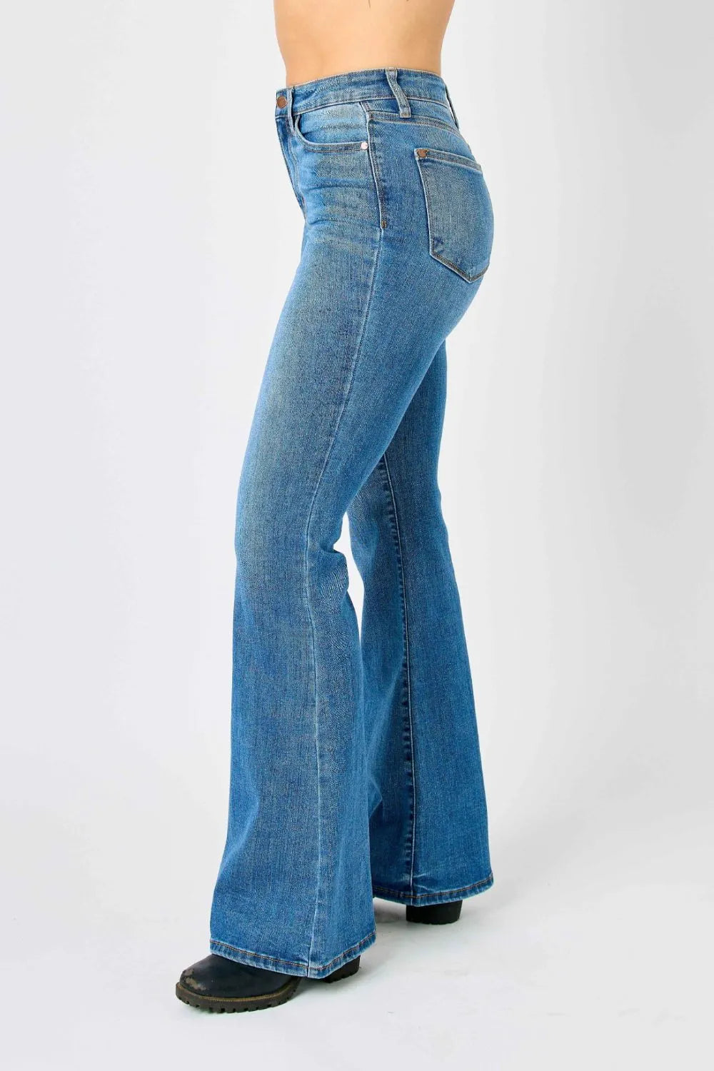 JUDY BLUE FULL SIZE HIGH-WAISTED CLASSIC FLARE JEANS PLUS SIZE
