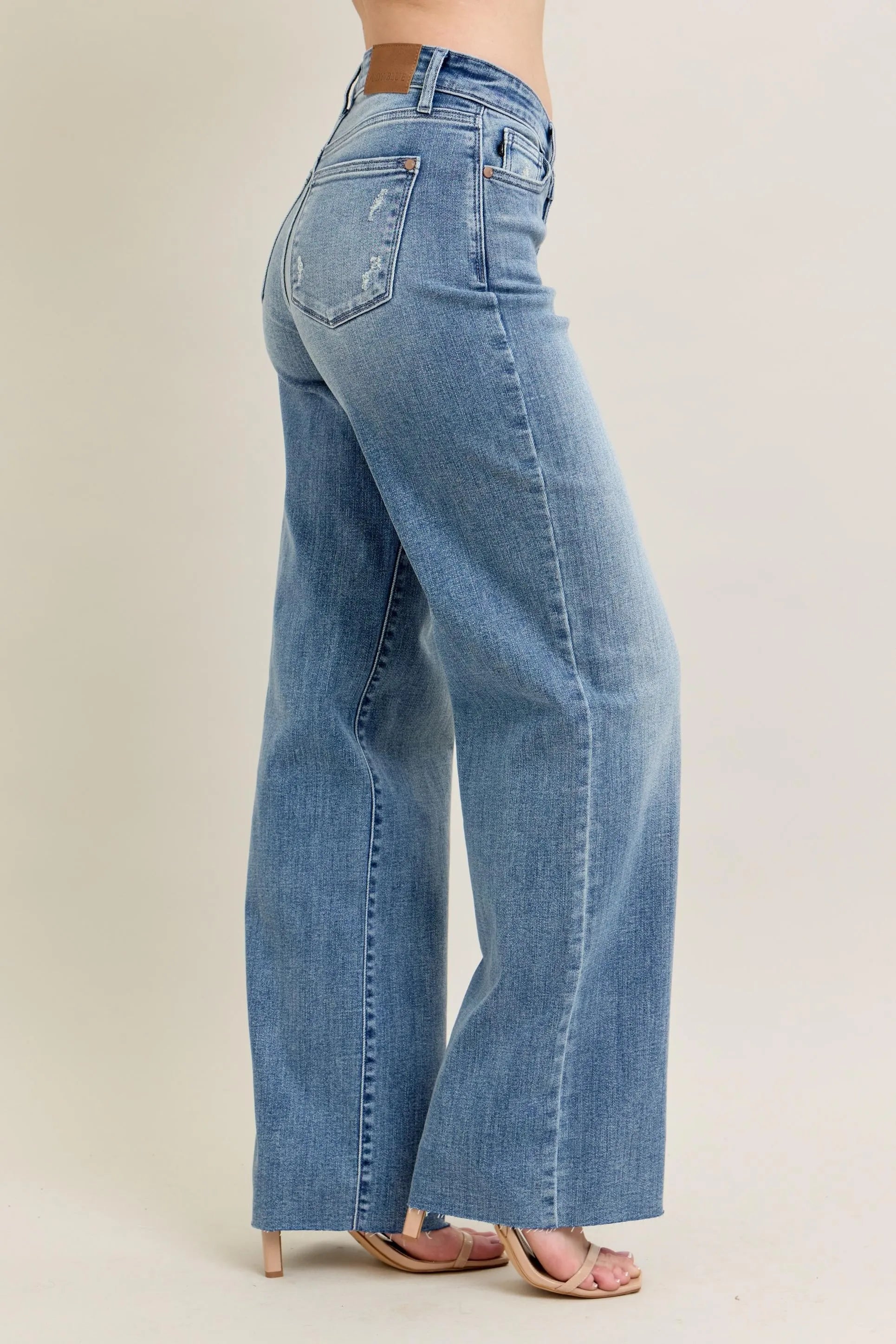 JUDY BLUE FULL SIZE V - FRONT BAGGY JEANS PLUS SIZE