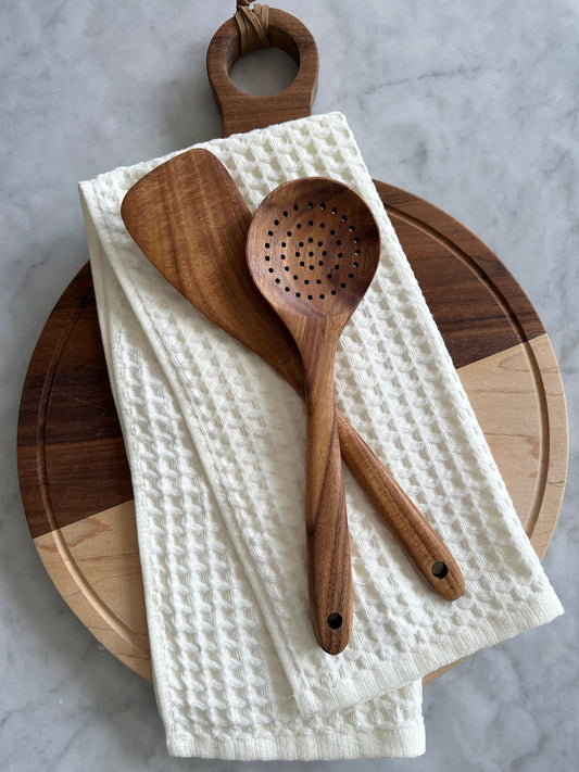 TEAK WOODEN UTENSILS, SET OF 4