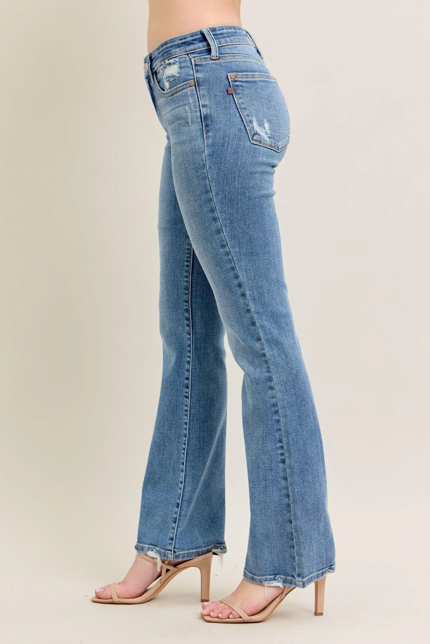 JUDY BLUE FULL SIZE MID RISE WASH DESTROY HEM BOOTCUT JEANS PLUS SIZE