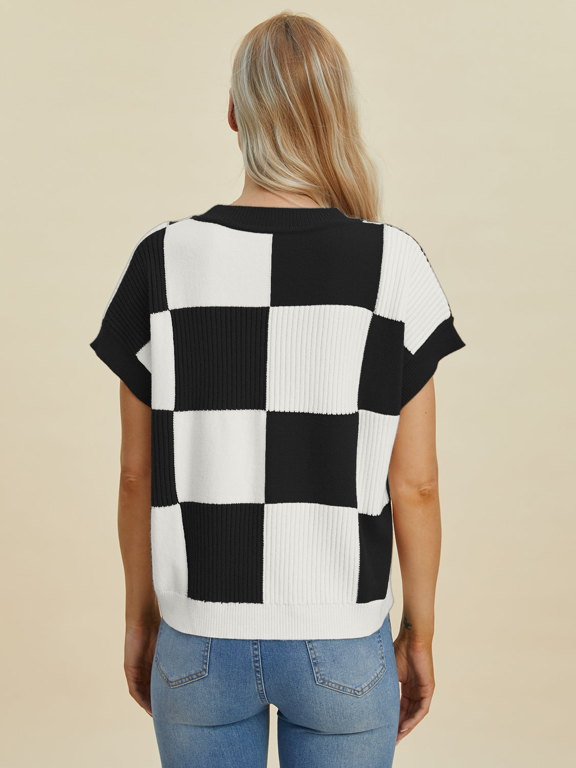 DOUBLE TAKE FULL SIZE CHECKERED ROUND NECK SHORT SLEEVE SWEATER