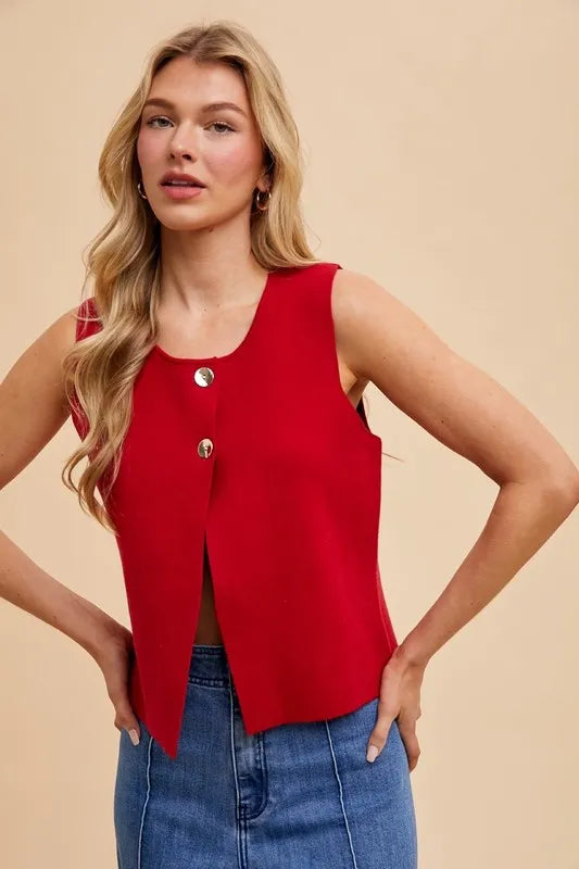 ANNIE WEAR METAL BUTTON DETAIL CROP SWEATER VEST