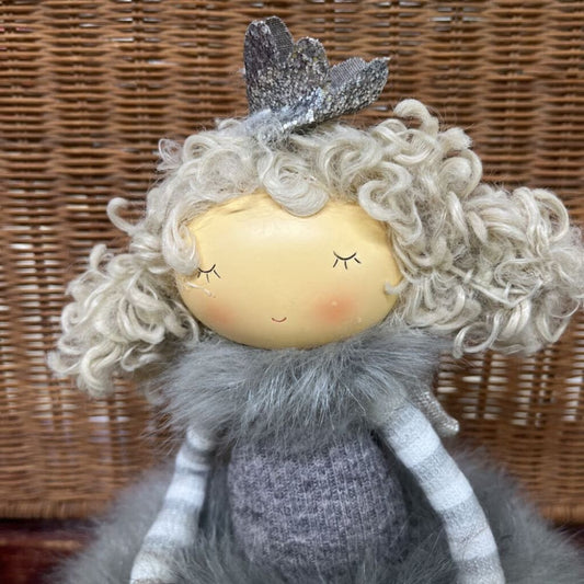 "BLONDE FURRY GRAY ANGEL"