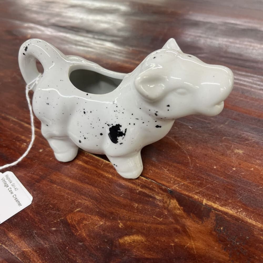 VINTAGE COW CREAMER