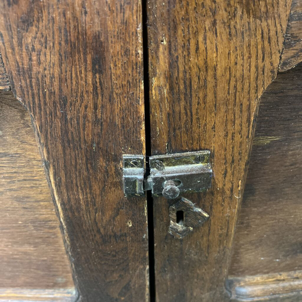 ANTIQUE TIGER OAK BUFFET