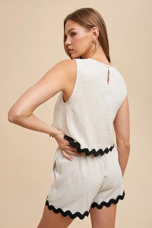 ANNIE WEAR RIC RAC TRIM DETAILED TOP & SHORTS SET