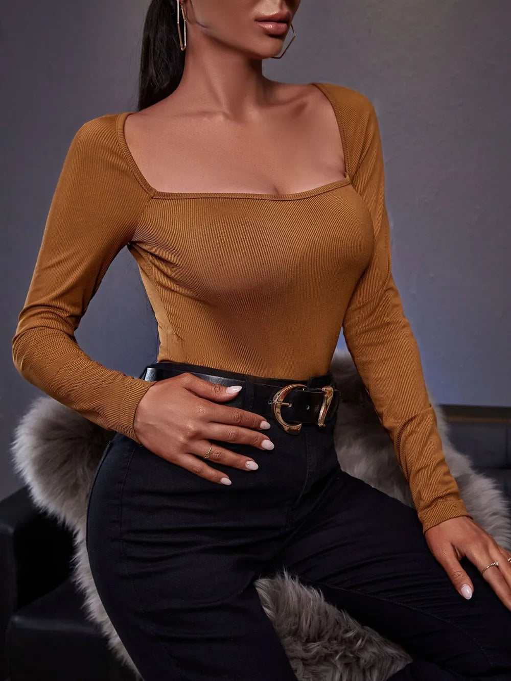 IVY LANE SQUARE NECK LONG SLEEVE T-SHIRT