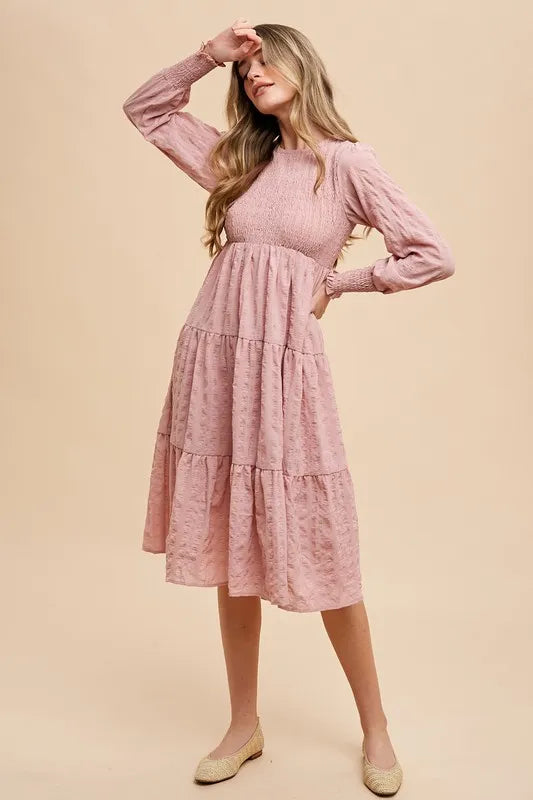 ANNIE WEAR TEXTURED SMOCKING BODICE TIERED MIDI DRESS