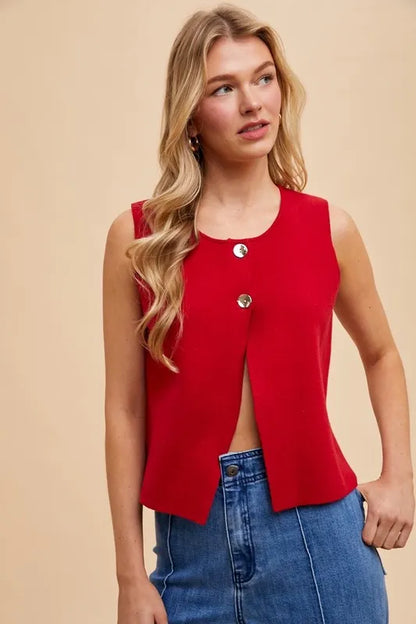 ANNIE WEAR METAL BUTTON DETAIL CROP SWEATER VEST