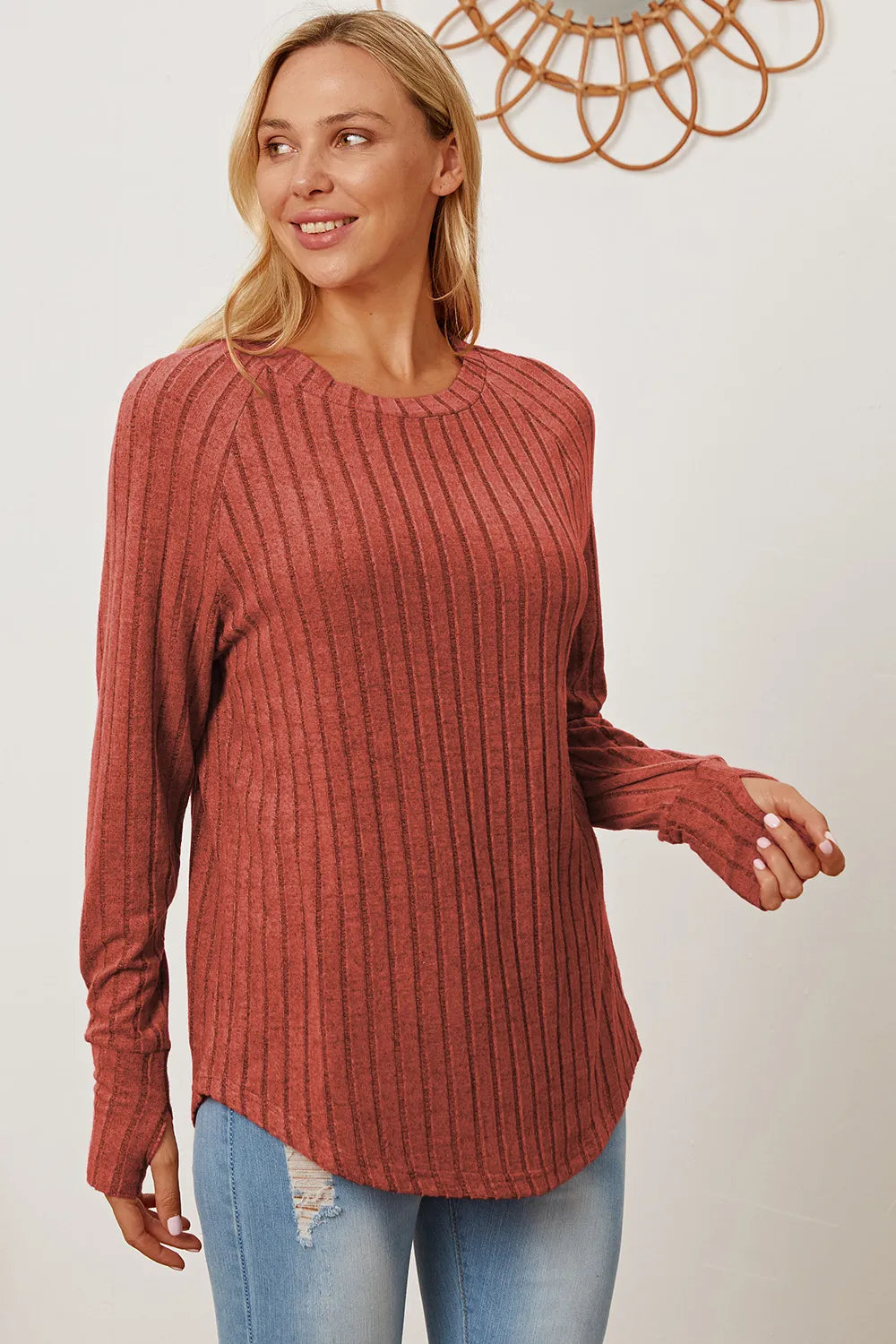 BASIC BAE FULL SIZE RIBBED THUMBHOLE SLEEVE T-SHIRT