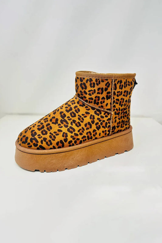 WILD DIVA THERMAL FURRY LEOPARD PLATFORM BOOTIES