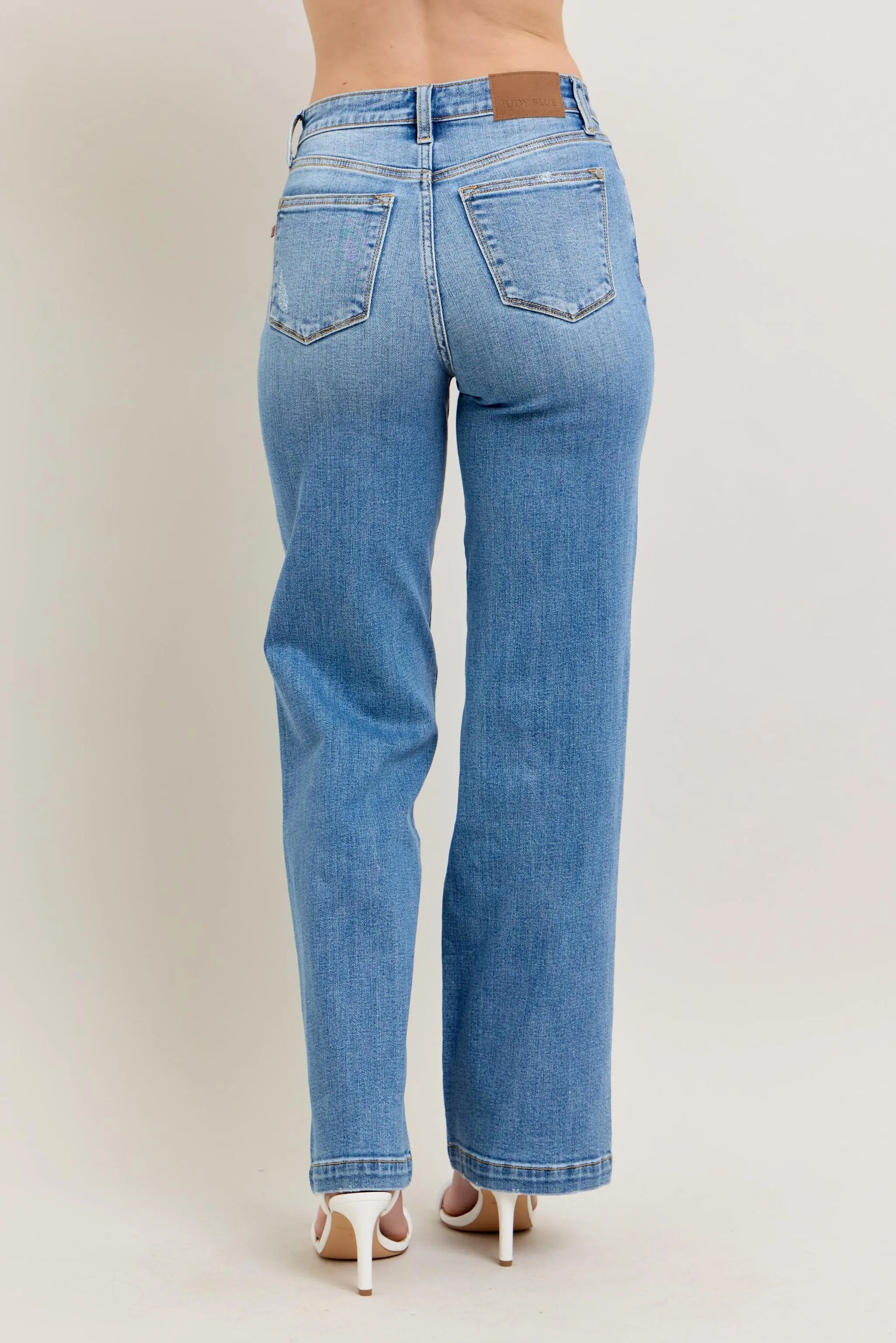 JUDY BLUE FULL SIZE HIGH WAIST STRAIGHT JEANS PLUS SIZE