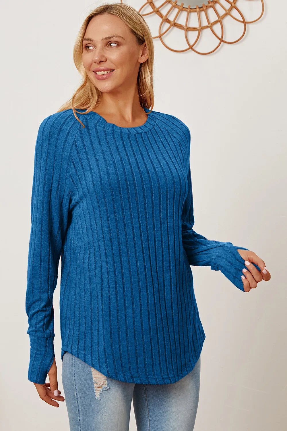 BASIC BAE FULL SIZE RIBBED THUMBHOLE SLEEVE T-SHIRT