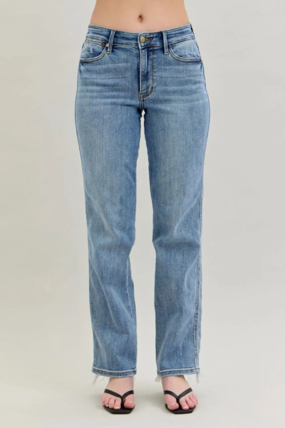 JUDY BLUE FRAYED HEM CELL PHONE POCKET DAD JEANS