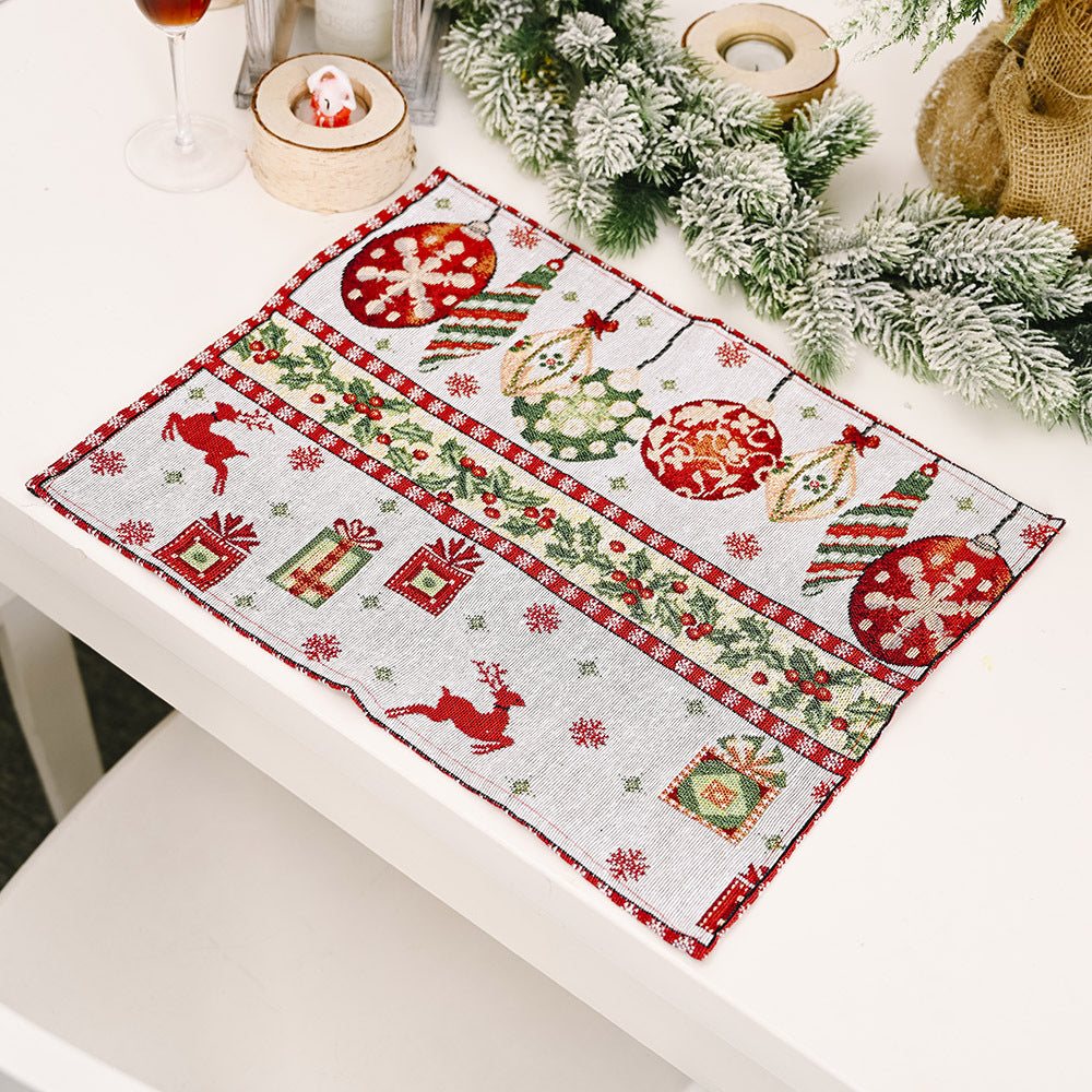 ASSORTED 2-PIECE CHRISTMAS PLACEMATS-Thriftique Marketplace