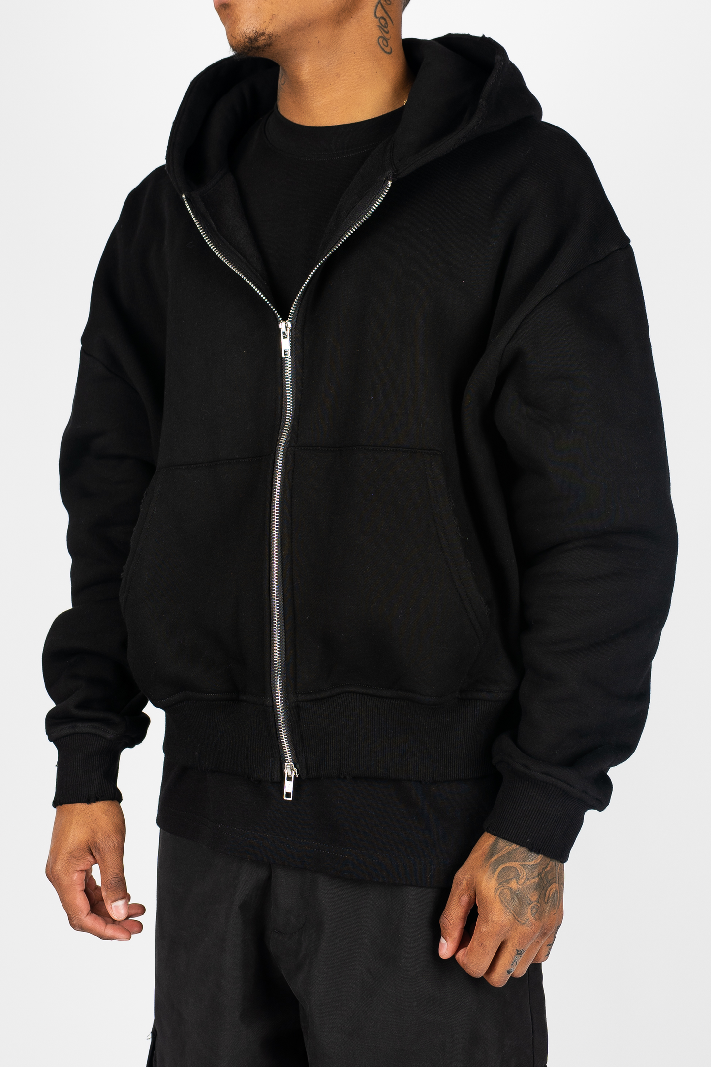 THE LABEL WEATHERED ZIP UP