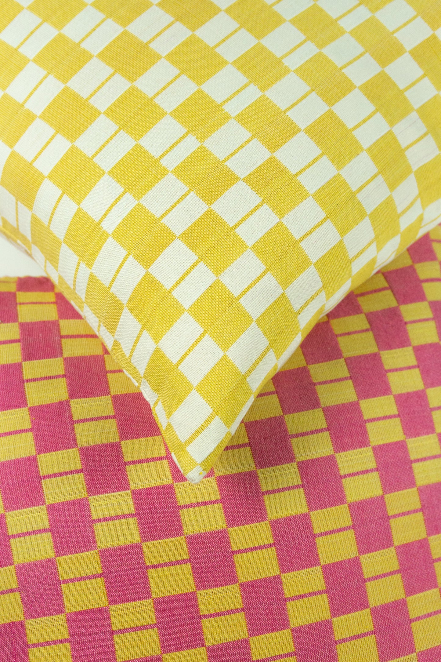SUJANI PILLOW - YELLOW & WHITE CHECKERED