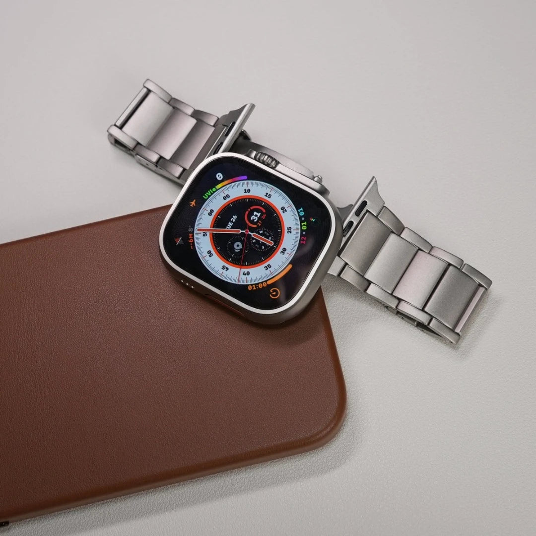 TITANIUM BAND FOR APPLE WATCH