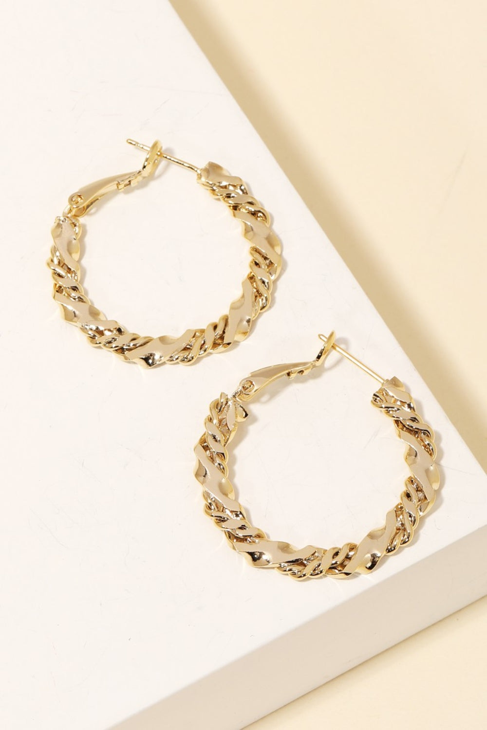 FAME DOUBLE TWIST CHAIN LATCH HOOP EARRINGS-Thriftique Marketplace