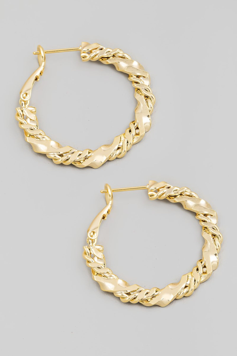 FAME DOUBLE TWIST CHAIN LATCH HOOP EARRINGS-Thriftique Marketplace