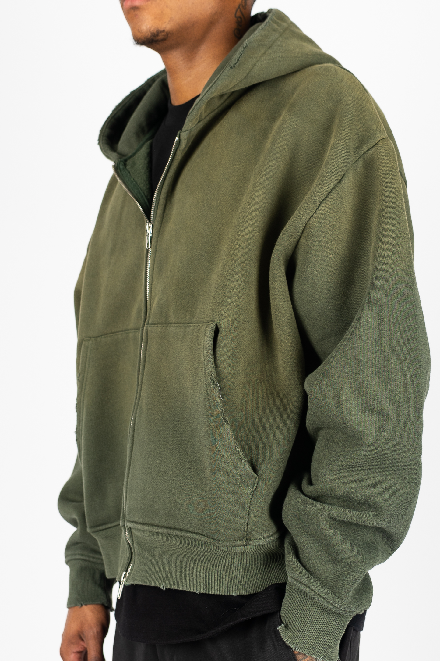 THE LABEL WEATHERED ZIP UP