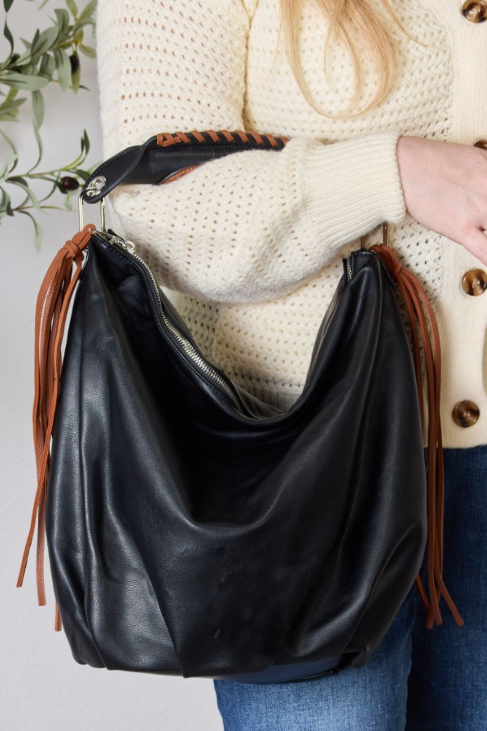 FRINGE DETAIL CONTRAST HANDBAG-Thriftique Marketplace