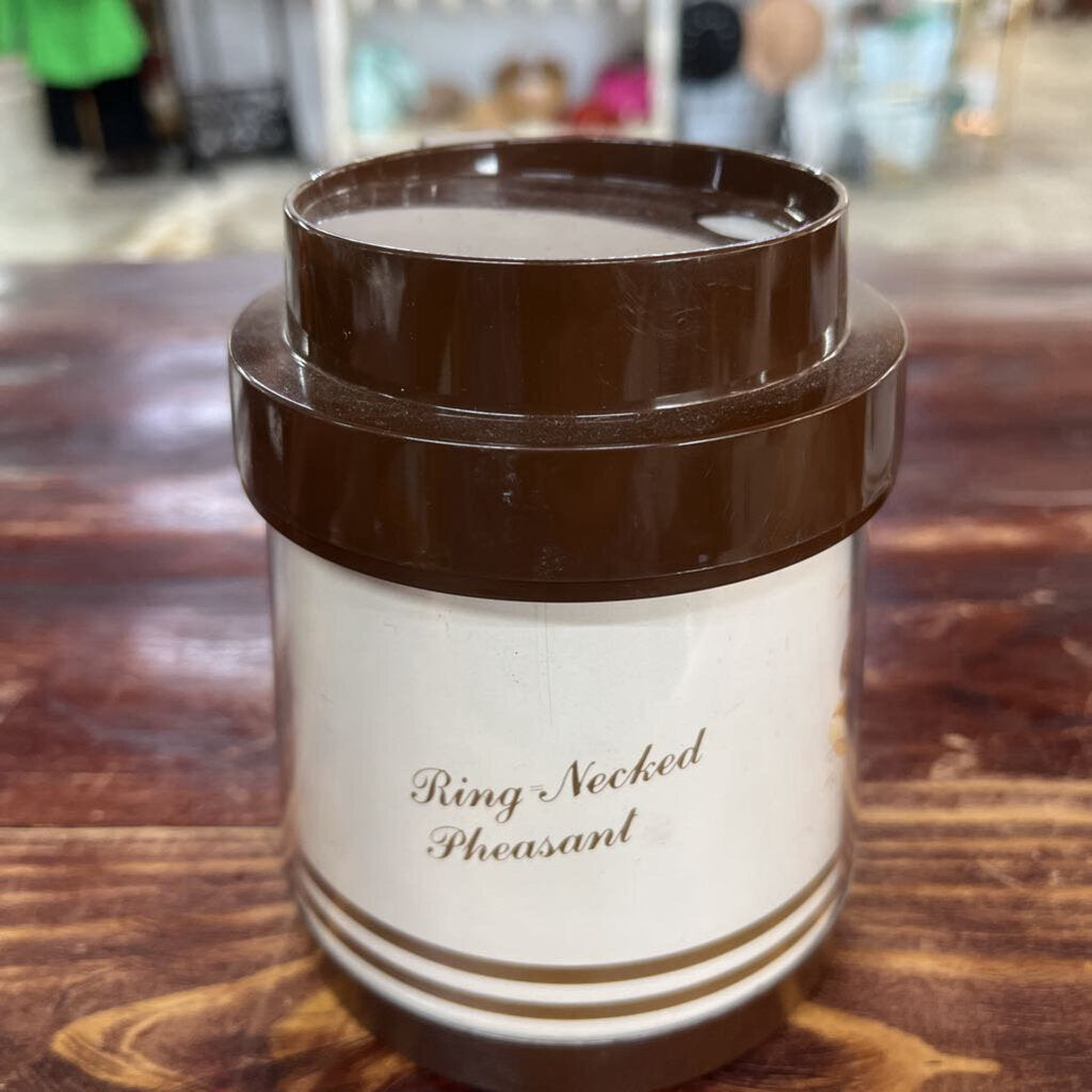 Pair Brown Theme Serv Mugs with Lid