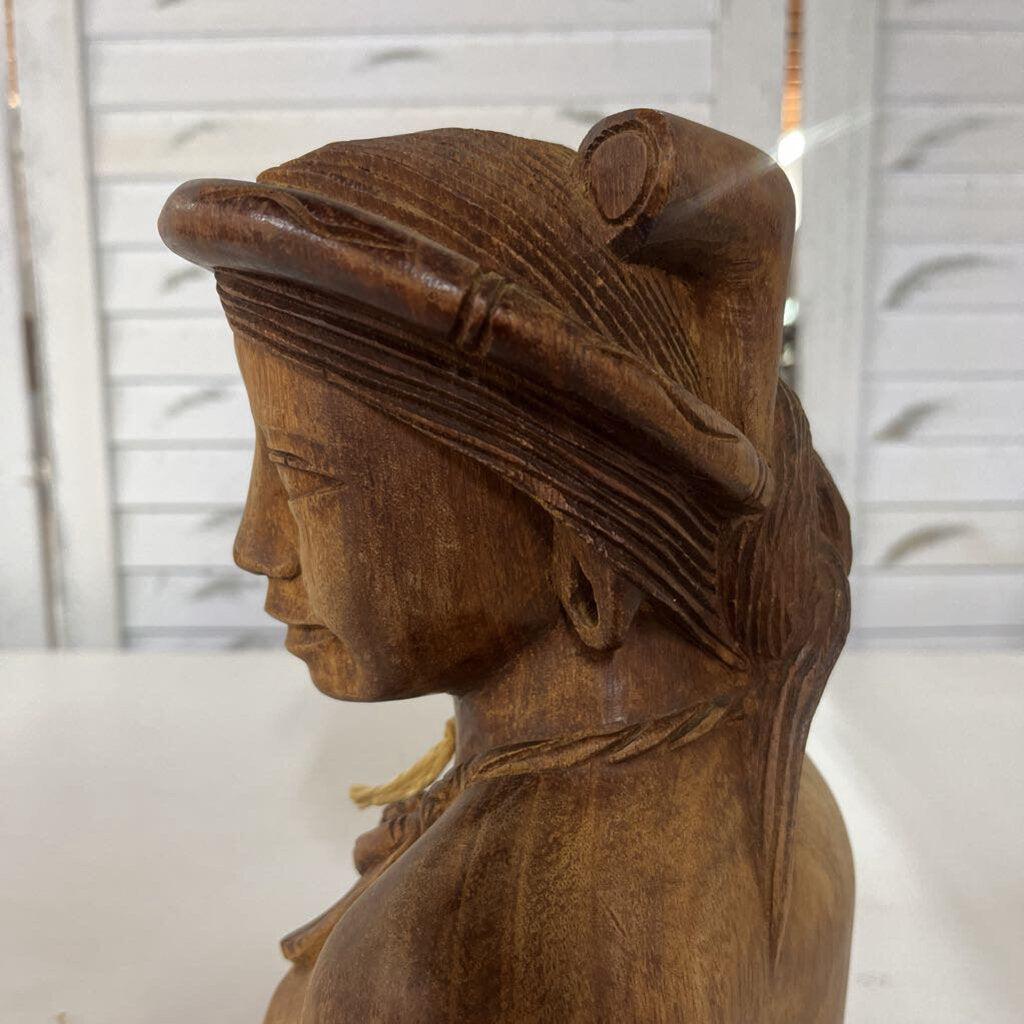 PAIR EXOTIC LIGHT WOOD CARVINGS