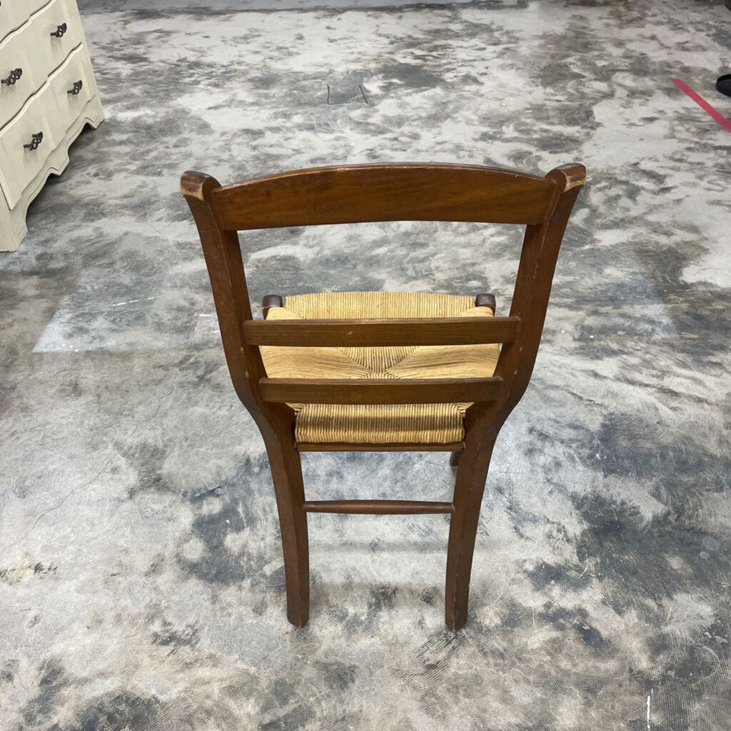 VINTAGE RUSH SEAT CHAIR WITH CABRIOLE LEGS